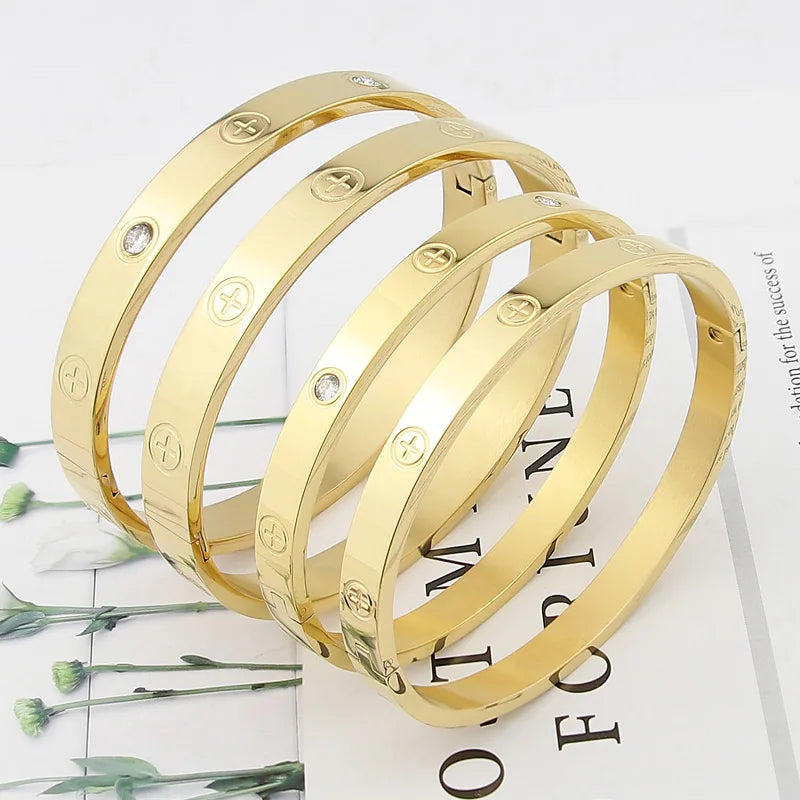 Bracelete de Parafusos