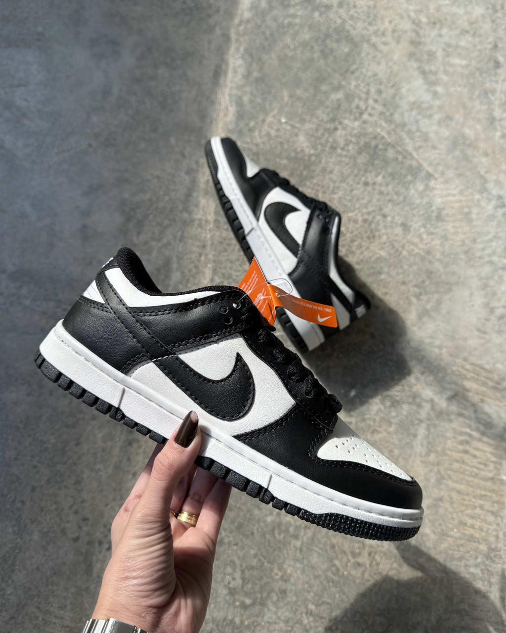 Tênis Dunk Preto e Branco Casual