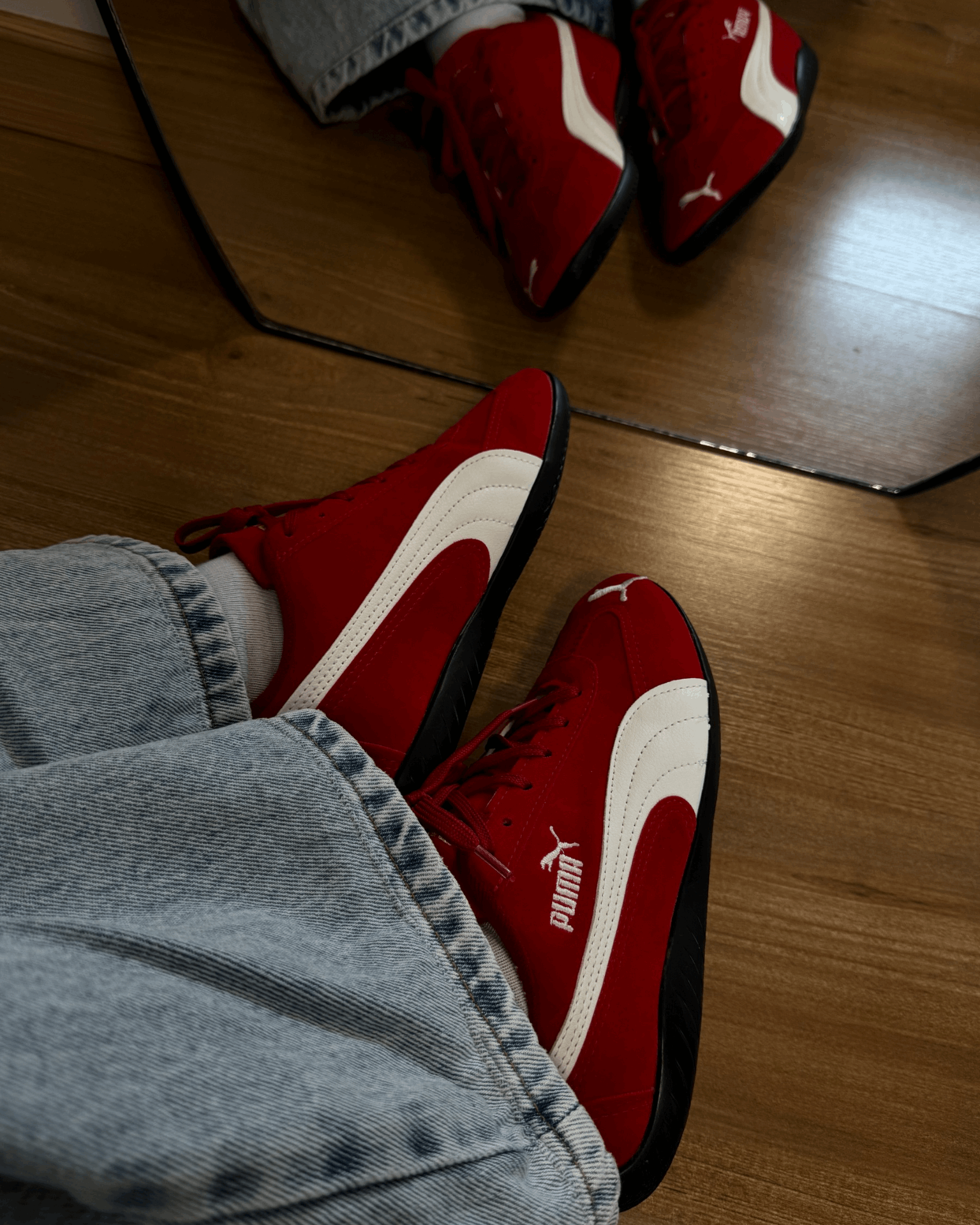 Tênis Speed Cat Vermelho Feminino em Suede