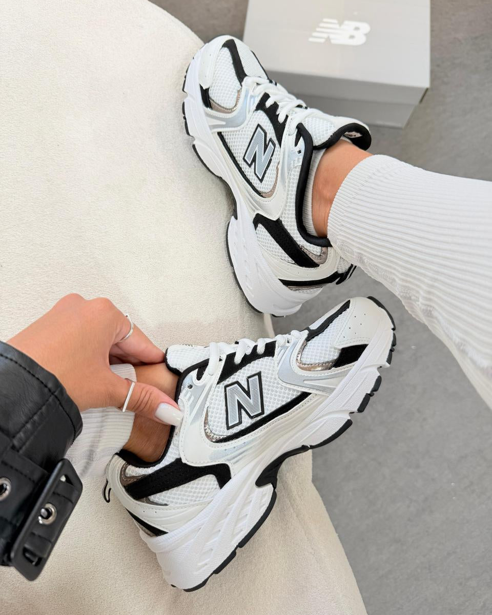 Tênis NB 530 Off White com Preto