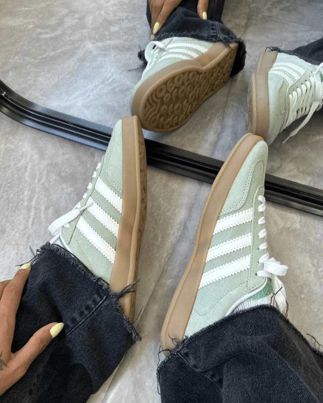 Tênis Gazelle Indoor Verde Menta em Camurça Atoalhada