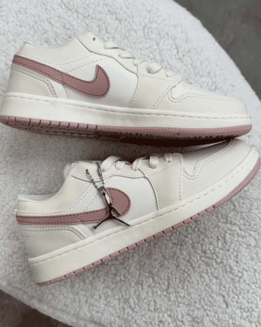 Tênis Jordan Low Off White Rosa Feminino com Cadarço Extra