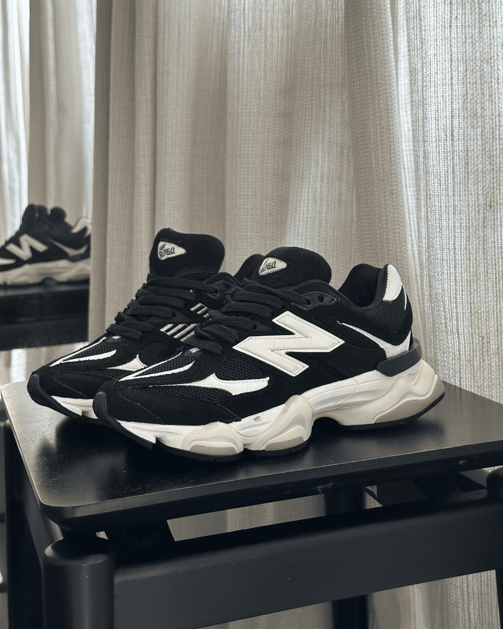 Tênis NB 9060 Black em Couro Legítimo e Camurça