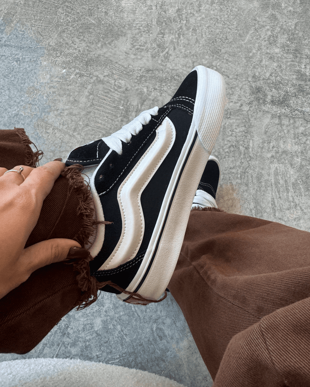 Tênis Vans Preto e Branco Skate Retrô